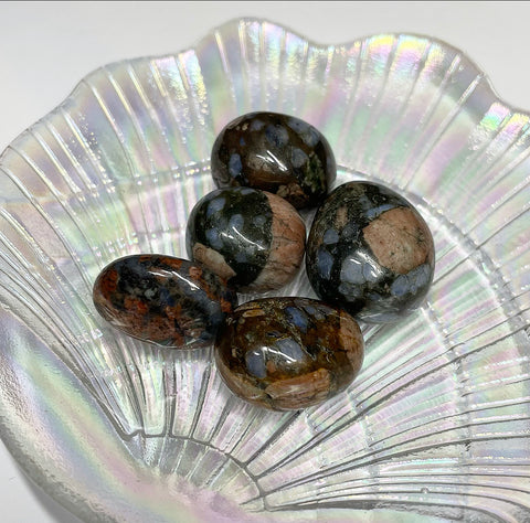 Que Sera Tumble Stones - Sarah's Pretty Rocks